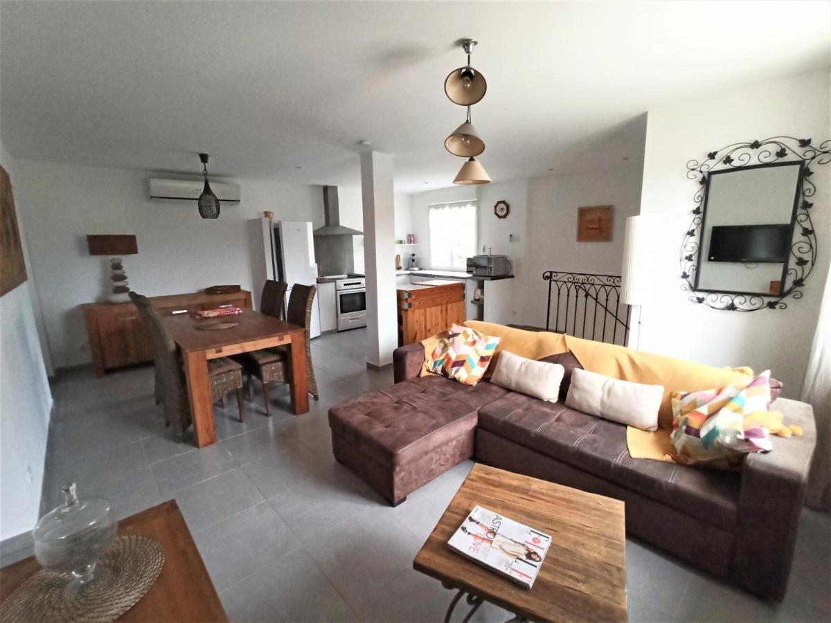 Appartement Grand Confort A Deux Pas Du Centre Ville Л'Іль-сюр-ла-Сорг Екстер'єр фото
